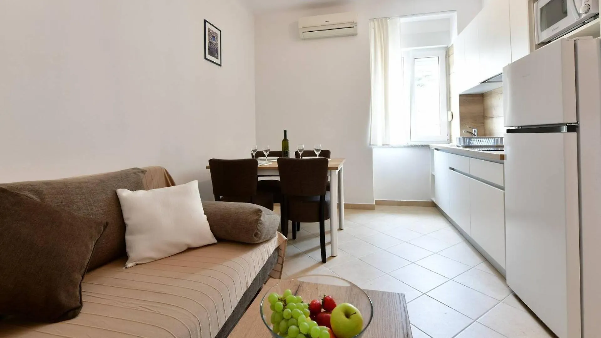 Apartments Barbalic Beach バスカ